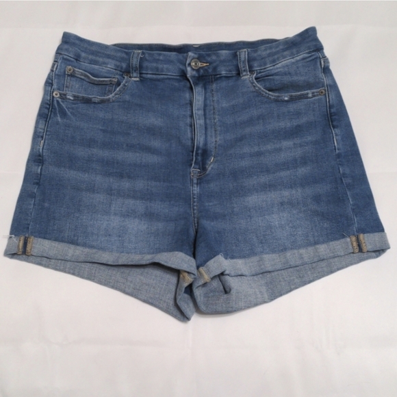 SOLD BUNDLE of 3 American Eagle Curvy Hi-Rise Shortie Shorts sz 14 - Picture 2 of 10